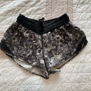 Size 6 lululemon hotty hot shorts